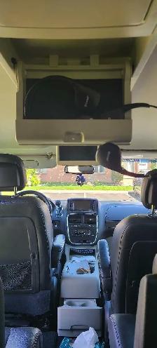 Used 2017 Dodge Grand Caravan - Photo 7