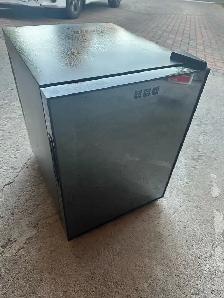 Koolatron 20 Bottle Wine Cooler, Black - Photo 2