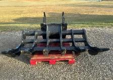 Excavator Attachments - Photo 2