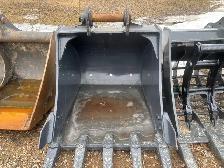 Excavator Attachments - Photo 5