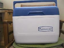 Rubbermaid Cooler - Photo 2