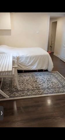 large bedroom for rent - Photo 2