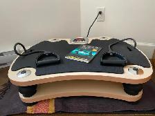 Whole body vibration platform