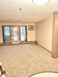 Condo for Sale - Photo 6