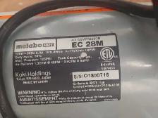 Hitachi 1 gallon compressor - Photo 4