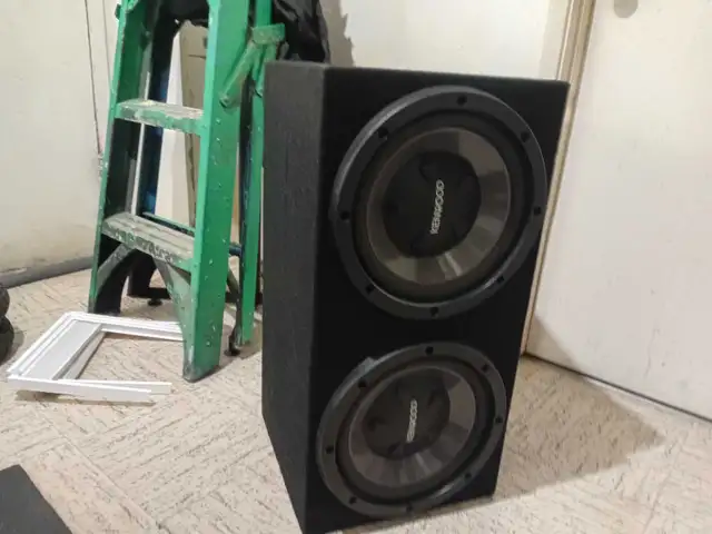 Kenwood Subswoofers