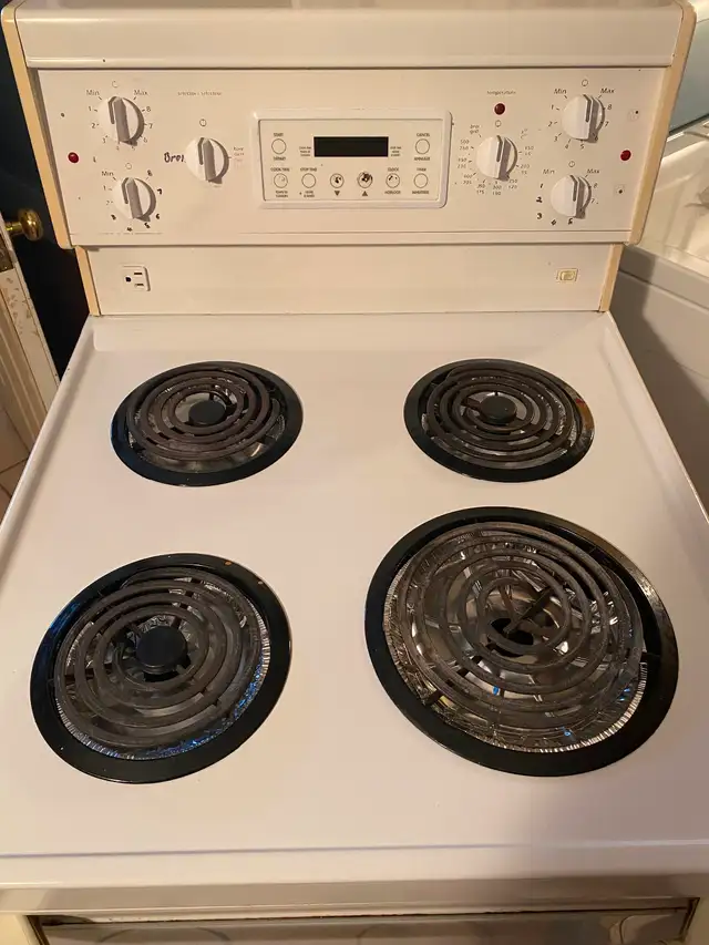 Apartment size Stove