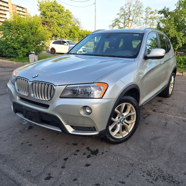 2014 BMW X3 xDrive28i AWD 2.0l 4cyl, No Accidents, One owner!