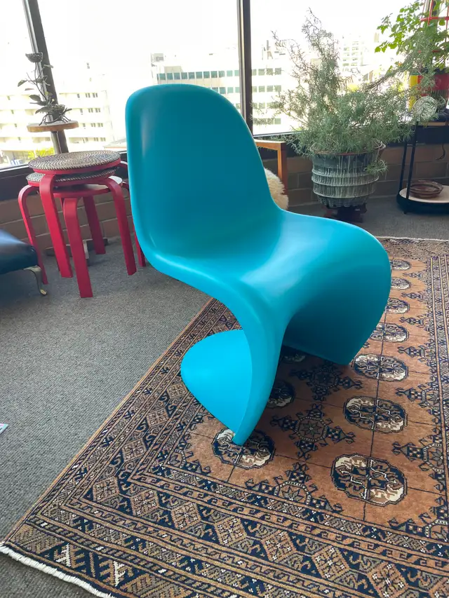Mid-Century Modern PANTON CHAIR