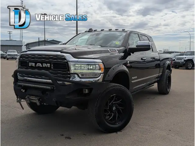 2022 Ram 3500 Limited 6.7L/Touchscreen/Sunroof/Camera