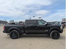2022 Ram 3500 Limited 6.7L/Touchscreen/Sunroof/Camera - Photo 8