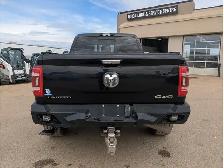 2022 Ram 3500 Limited 6.7L/Touchscreen/Sunroof/Camera - Photo 10