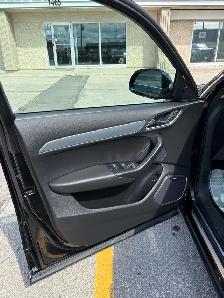 2015 Audi Q3 Technik AWD safetied private sale - Photo 7