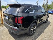 2023 KIA SORENTO LX PREMIUM, AWD, VOLANT ET SIEGES CHAUFFANTS - Photo 9