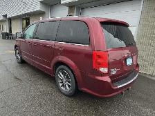 2017 DODGE GRAND CARAVAN SXT PREMIUM PLUS, STOW N GO - Photo 3