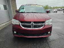 2017 DODGE GRAND CARAVAN SXT PREMIUM PLUS, STOW N GO - Photo 11