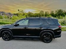 Urgent Sale – 2025 Honda Pilot Black Edition | 18,000 KM | Like - Photo 4