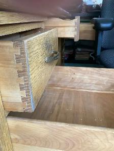 oil field office desk - Photo 6