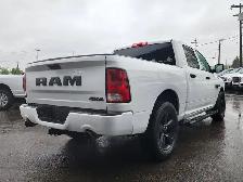 2020 Ram 1500 Classic Express 4x4 Crew Cab 5'7' Box - Photo 8