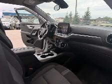 2024 Chevrolet Blazer AWD 4dr LT - Photo 10