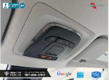 2022 Toyota Corolla Cross L AWD - Low Kilometers - Photo 21