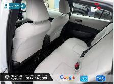 2022 Toyota Corolla Cross L AWD - Low Kilometers - Photo 26