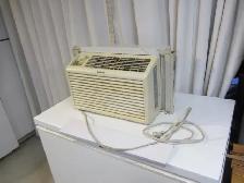 Air climatisé pour fenetre / AC Window air conditioner
