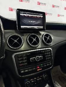 2015 Mercedes-Benz GLA GLA250 4-MATIC - Photo 11
