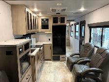 2024 Grand Design 27’ Toy Hauler - Photo 7