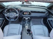 2018 Chevrolet Camaro - Photo 11