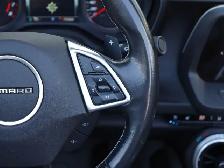 2018 Chevrolet Camaro - Photo 15