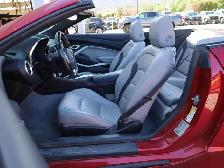 2018 Chevrolet Camaro - Photo 16