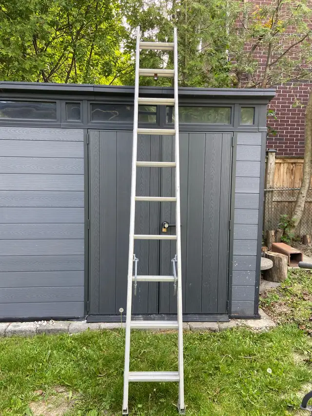 20 ft Aluminum Extension Ladder