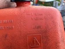 Gasoline Jerry Cans – Excellent Condition 15L and 20L - Photo 2