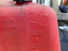 Gasoline Jerry Cans – Excellent Condition 15L and 20L - Photo 5
