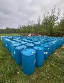 55 gallon blue barrels