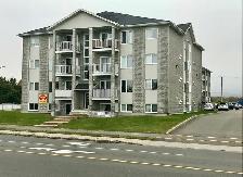 4 1/2 à Beauport, près de tout, à voir ! - Photo 9