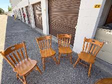 Free delivery used Round Oak Dining Table with 4 Chairs - Photo 7