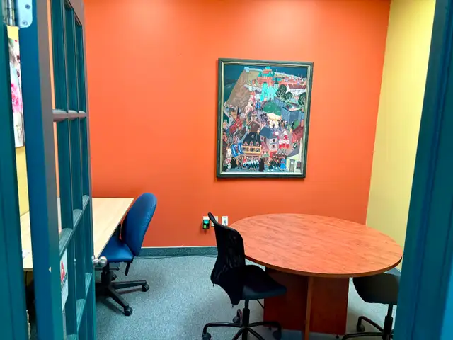 Bureau fermé à louer - Laval