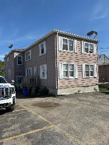 1127 Lorne St. Second Floor, 2 Bedroom