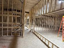 HIRING EXPERIENCED FRAMERS/CARPENTERS - Photo 2