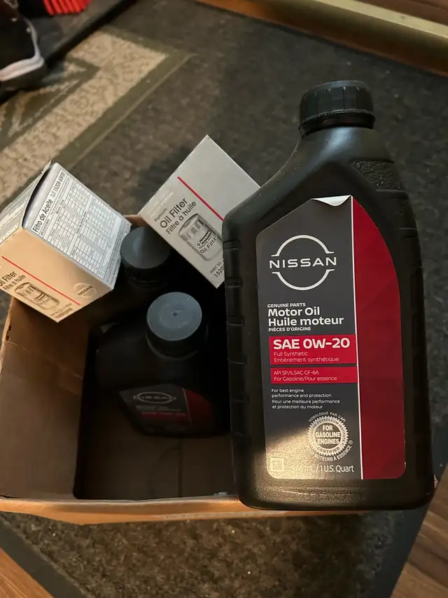 5 oil/2 filters 2025 Nissan Kicks play