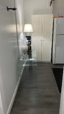 2 Bedrooms for rent kelowna$750 incl utils 10mins to OC UBCO - Photo 4