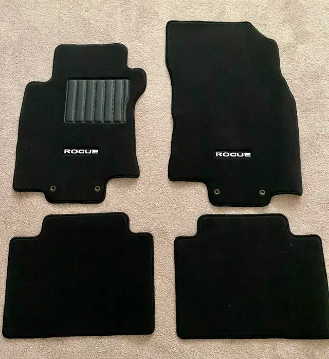 Brand New Nissan Rouge Genuine Floor Mats 2020-2026