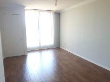 1 Bedroom Condo Barrie Waterfront - Photo 3