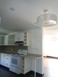 2 Bedroom-Beautiful-Triplex Bldg-Porch-Dishwasher-2 Yr Lease - Photo 3