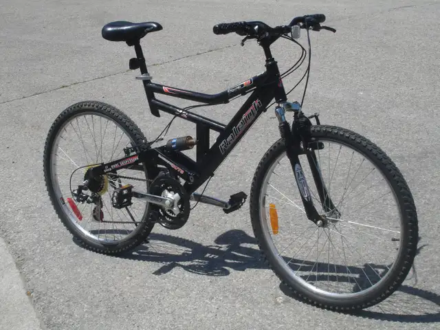 ADULT LARGE ALUMINUM 26' RALEIGH TORA 21 SPD   DUAL SUSPENSION!