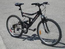 ADULT LARGE ALUMINUM 26' RALEIGH TORA 21 SPD   DUAL SUSPENSION!