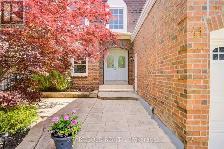 Exceptional Family Home 5 Bed  5 Bath Unionville, Markham - Photo 2