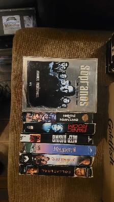 free vhs tapes and comic books - Photo 3